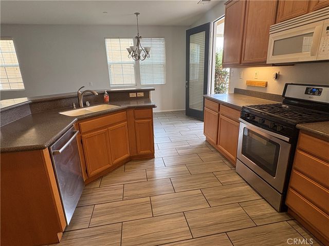 10927 Ragsdale, Loma Linda, CA 92354