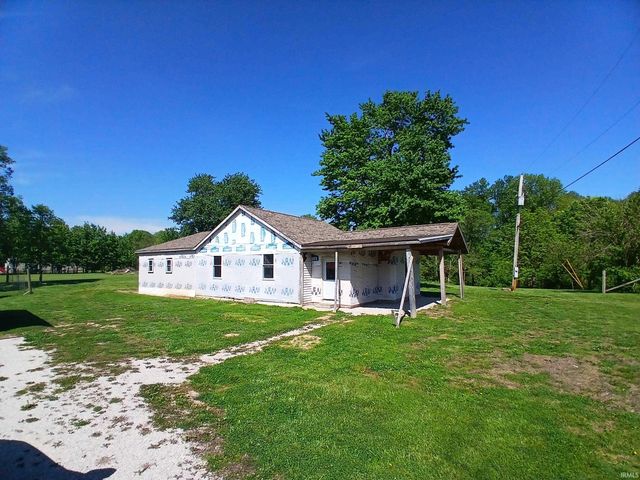 1569 Old Hwy 60 W, Mitchell, IN 47446
