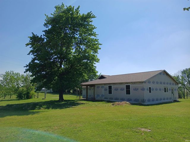 1569 Old Hwy 60 W, Mitchell, IN 47446