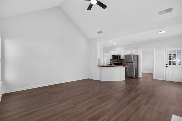 100 Winslow Court, Mcdonough, GA 30253