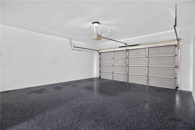 100 Winslow Court, Mcdonough, GA 30253