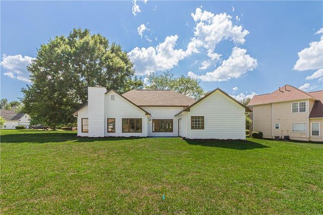 100 Winslow Court, Mcdonough, GA 30253