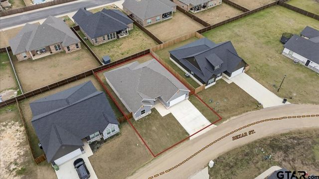 117 Bexar, Mabank, TX 75147