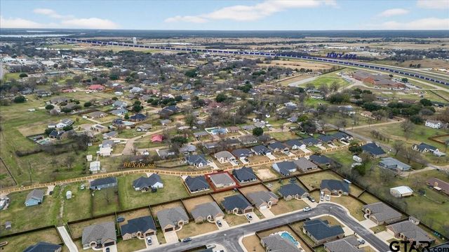 117 Bexar, Mabank, TX 75147