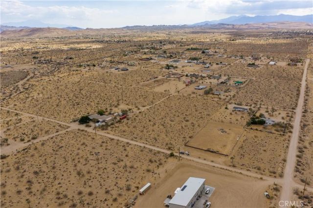 3786 Alta, Yucca Valley, CA 92284