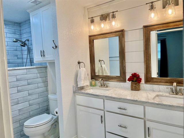 505 Galia Street, Bowie, TX 76230