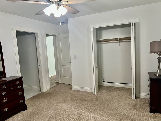 505 Galia Street, Bowie, TX 76230