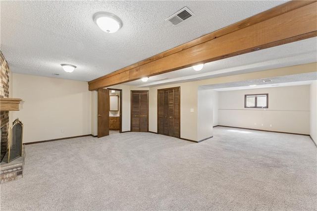 1524 NE 99TH Street, Kansas City, MO 64155