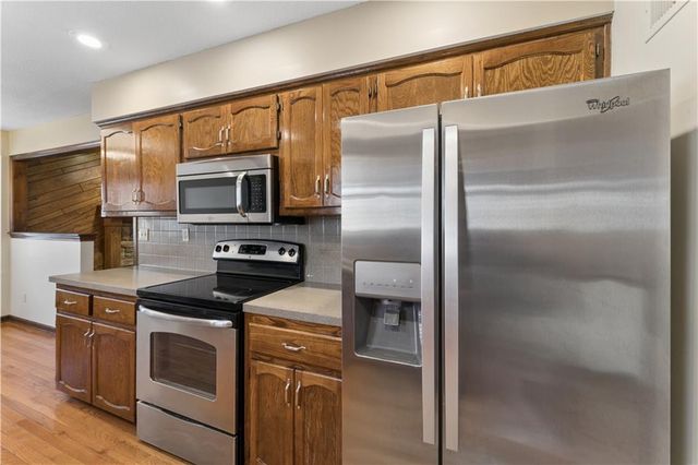 1524 NE 99TH Street, Kansas City, MO 64155