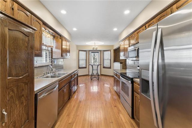 1524 NE 99TH Street, Kansas City, MO 64155