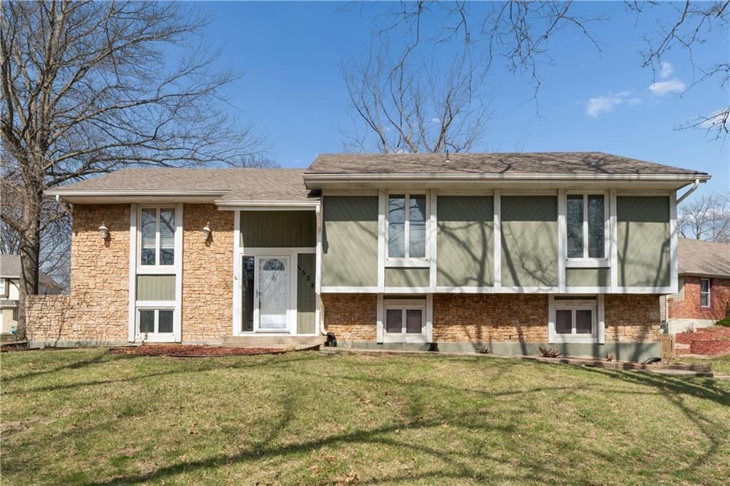 1524 NE 99TH Street, Kansas City, MO 64155