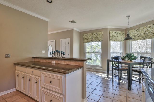 3663 Nasa Parkway 708, Seabrook, TX 77586