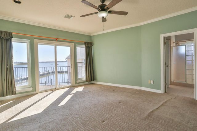 3663 Nasa Parkway 708, Seabrook, TX 77586