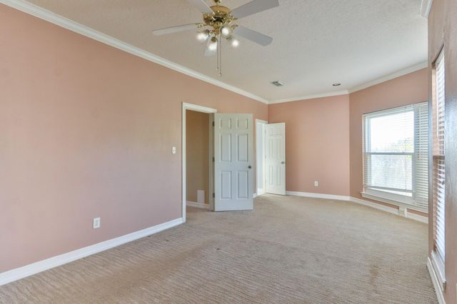 3663 Nasa Parkway 708, Seabrook, TX 77586