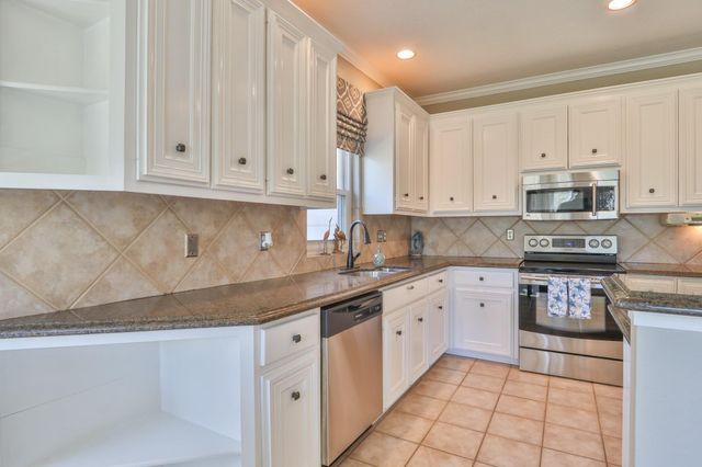 3663 Nasa Parkway 708, Seabrook, TX 77586