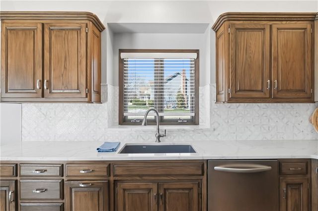 14100 Kessler Street, Overland Park, KS 66221