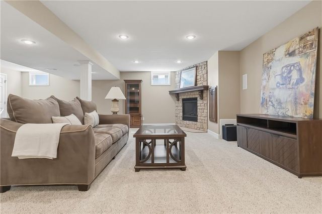 14100 Kessler Street, Overland Park, KS 66221