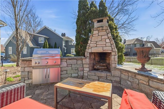 14100 Kessler Street, Overland Park, KS 66221