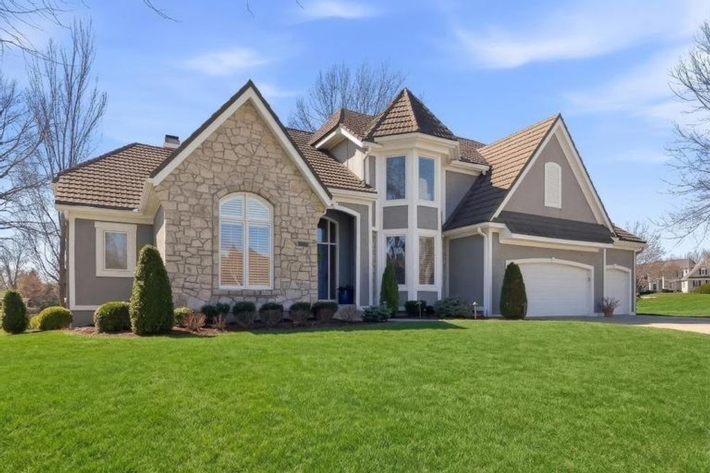 14100 Kessler Street, Overland Park, KS 66221