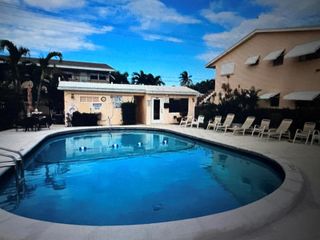 2160 NE 56th Court 107, Fort Lauderdale, FL 33308