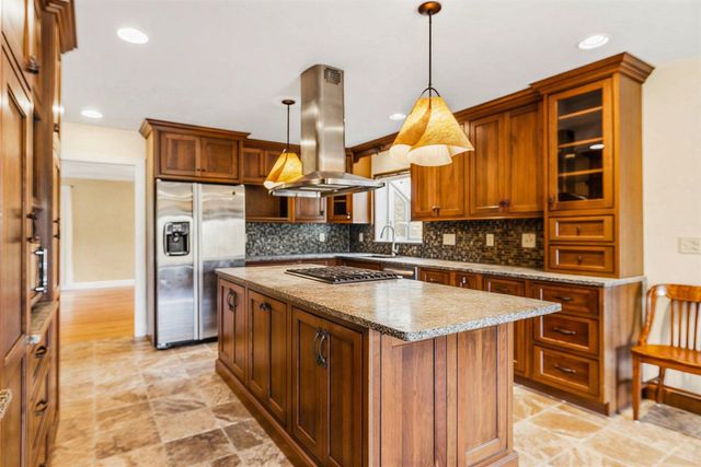 35 Peabody Drive, Brentwood, NH 03833