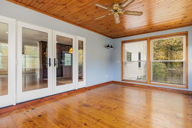 35 Peabody Drive, Brentwood, NH 03833