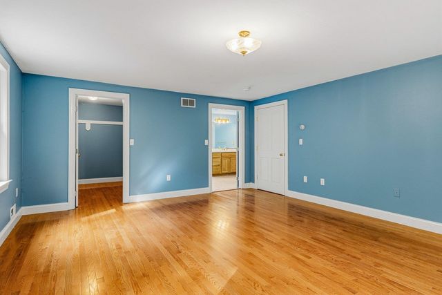 35 Peabody Drive, Brentwood, NH 03833