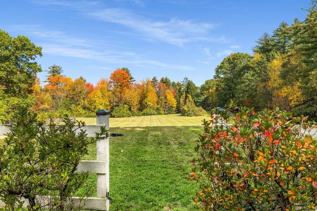 35 Peabody Drive, Brentwood, NH 03833
