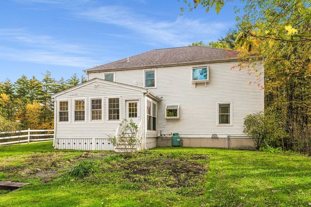 35 Peabody Drive, Brentwood, NH 03833