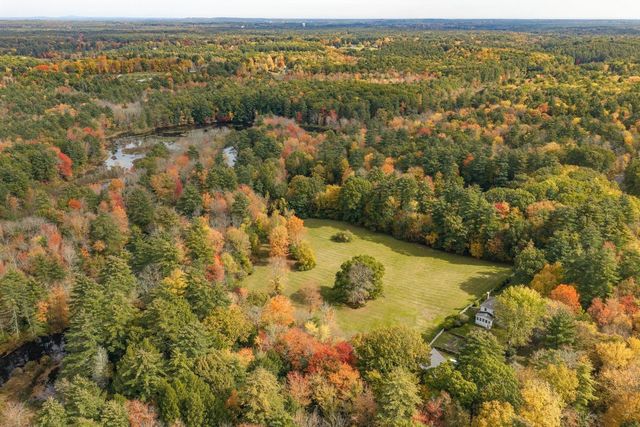 35 Peabody Drive, Brentwood, NH 03833