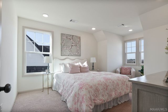 29 Blackberry Boulevard, Pike Road, AL 36064