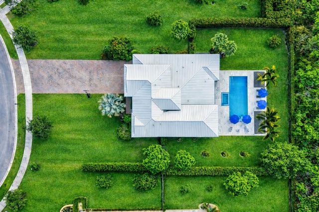 8150 SE Grassy Hollow Trail, Jupiter, FL 33458