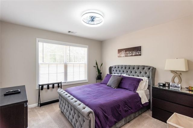 7601 The Lakes Drive, Fairburn, GA 30213