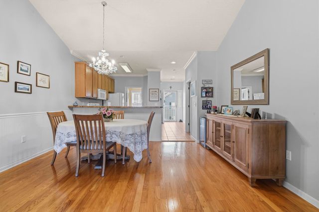 5864 Longwood Dr Unit 303, Murrells Inlet, SC 29576