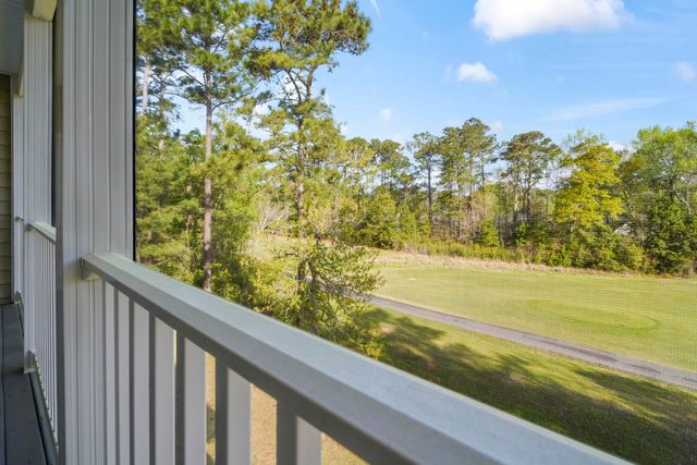5864 Longwood Dr Unit 303, Murrells Inlet, SC 29576