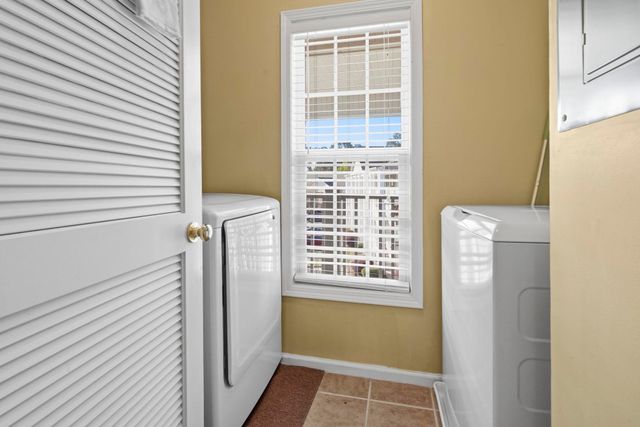 5864 Longwood Dr Unit 303, Murrells Inlet, SC 29576
