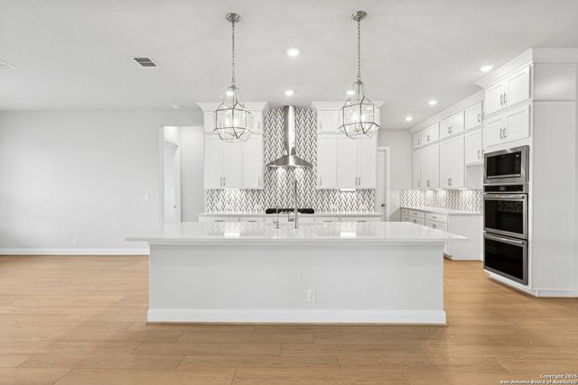 123 BRANDON COVE, Castroville, TX 78009