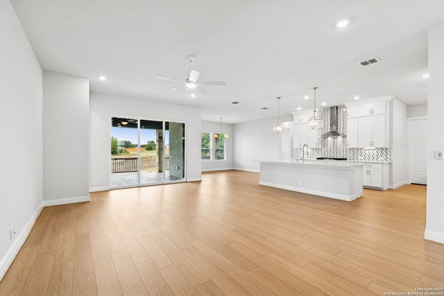 123 BRANDON COVE, Castroville, TX 78009