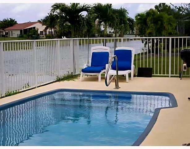 12175 NW 52nd Court, Coral Springs, FL 33076