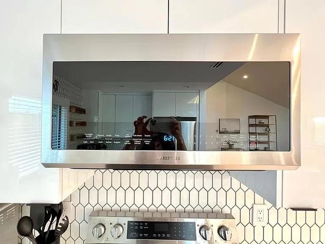 2050 Williams Street, Palo Alto, CA 94306