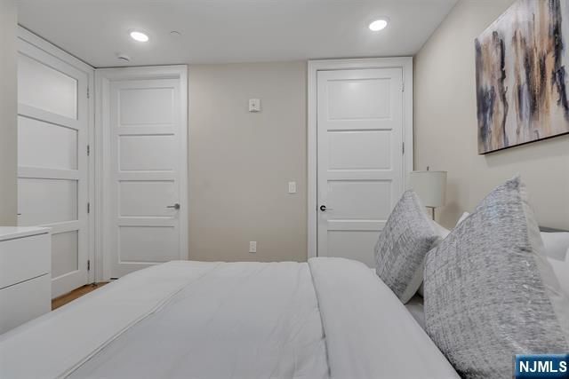 9 Somerset Lane 617, Edgewater, NJ 07020