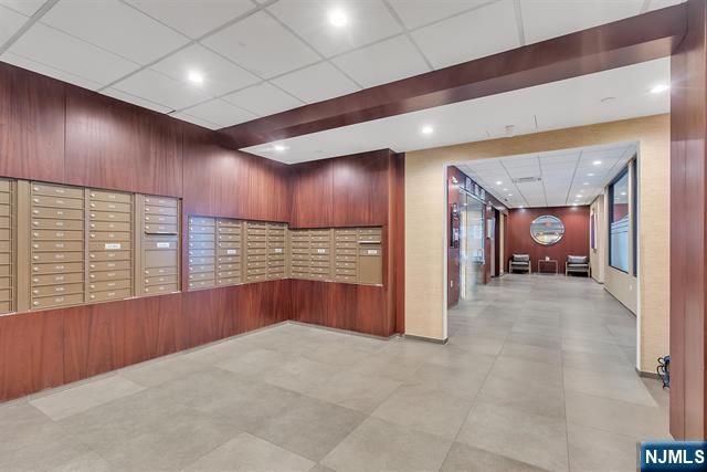 9 Somerset Lane 617, Edgewater, NJ 07020