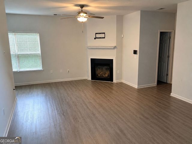5589 Grande River Road, Atlanta, GA 30349