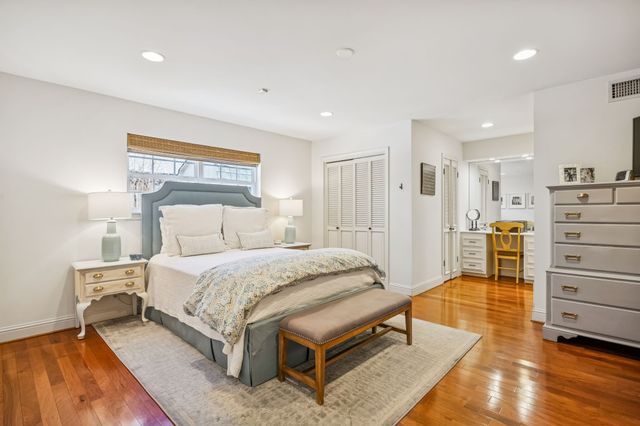 3336 Valiant Drive, Dallas, TX 75229