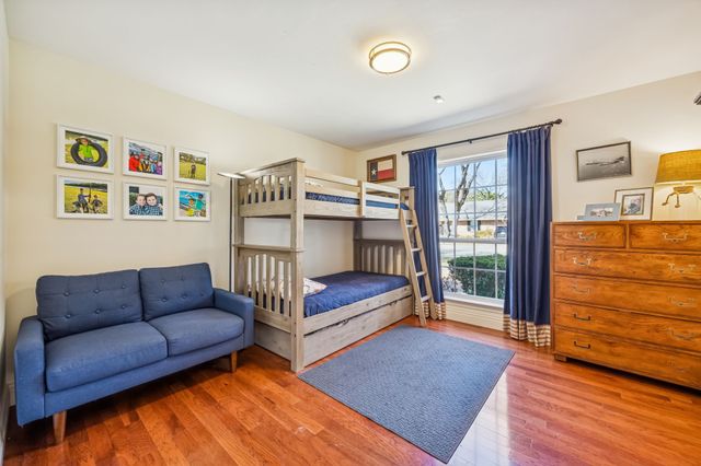 3336 Valiant Drive, Dallas, TX 75229