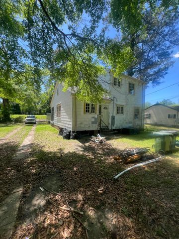 130 Cooper St., Hattiesburg, MS 39401