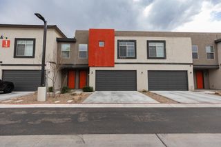 2950 N 38th Street 14, Phoenix, AZ 85018