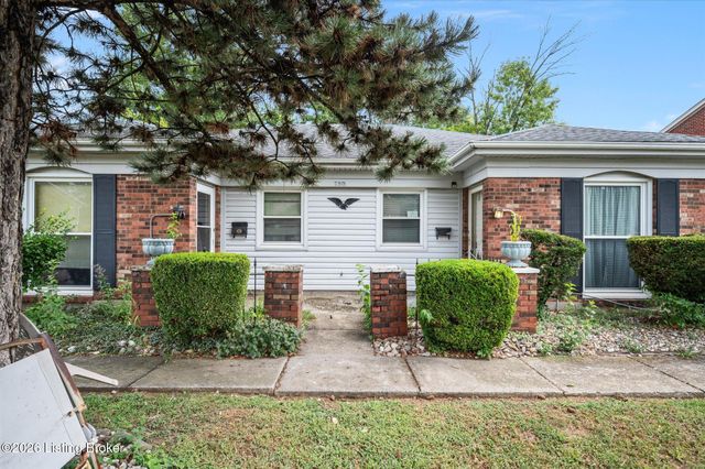 7501 Garrison Rd, Louisville, KY 40214