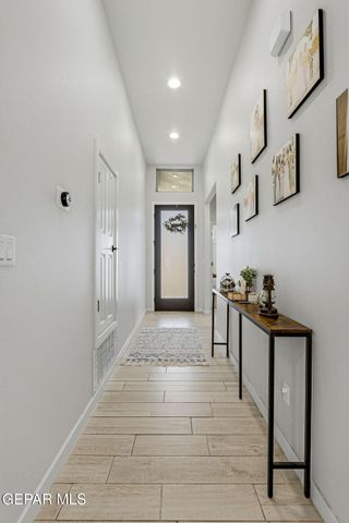 13816 Vicki Brewer Avenue, Horizon City, TX 79928