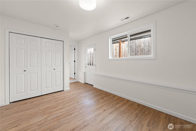 9812 S 212th St, Kent, WA 98031